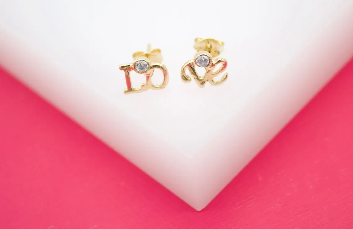 18K Gold Filled Love Word Earrings Studs (L105)