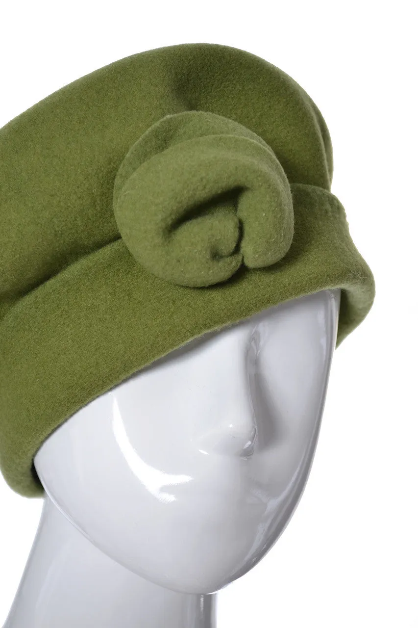 Laulhére France vintage beret green wool hat